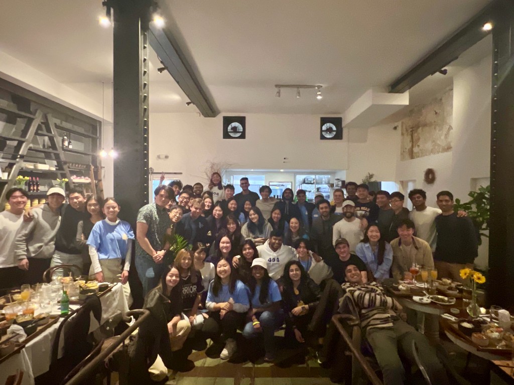 The full Cal Hacks 10.0 team gathered for a celebration dinner